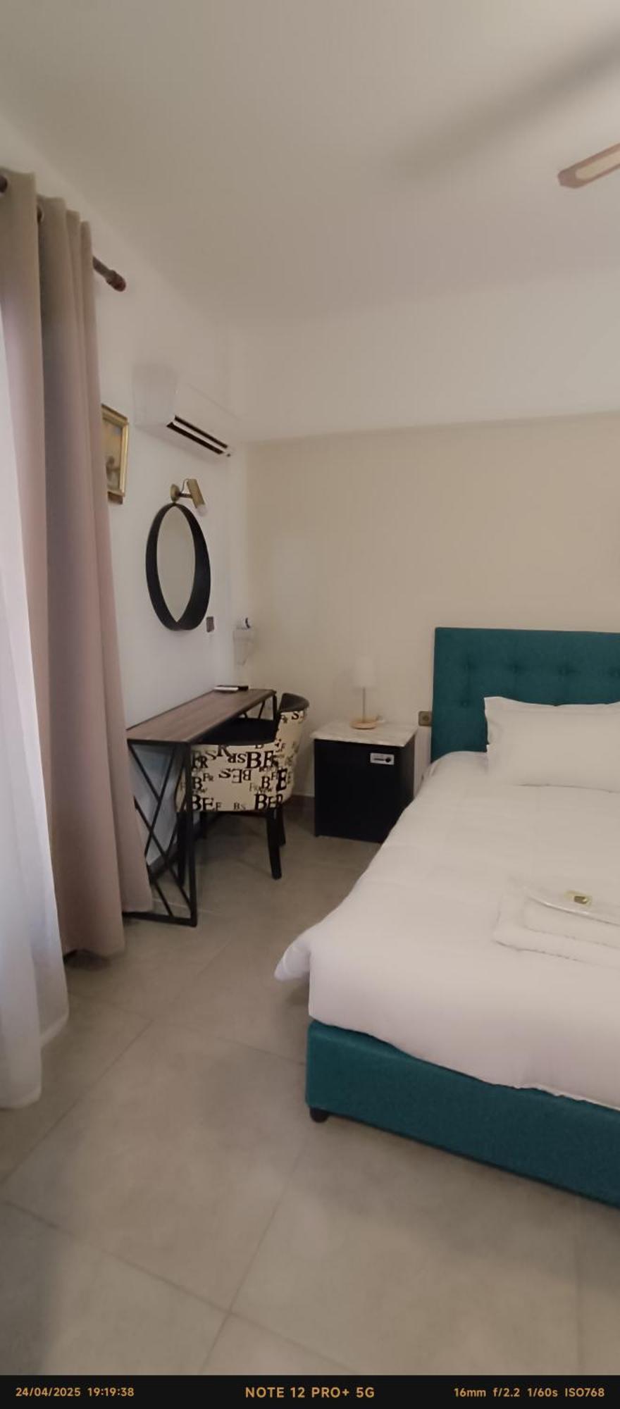 Odysseas Hotel Samos Exteriör bild
